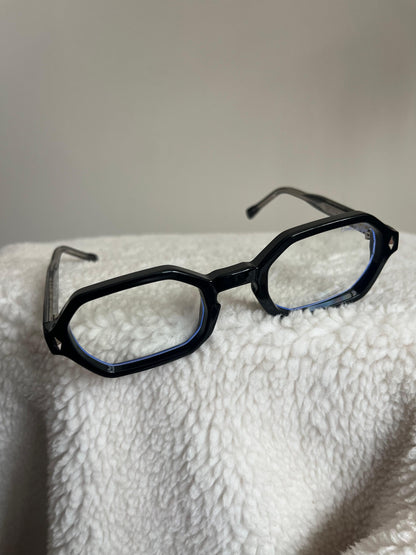 NOIR FRAME